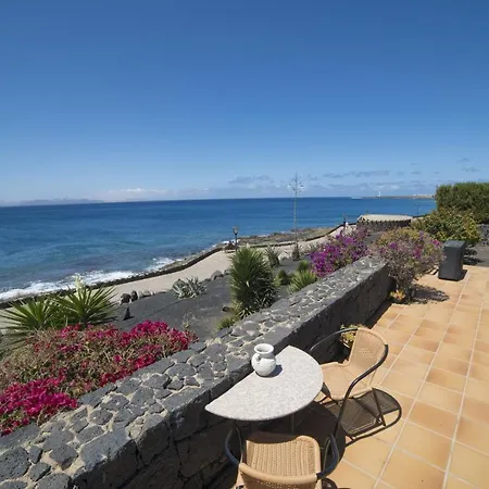 Costa Gwiga * بلايا بلانكا